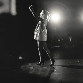 #MOTHERFUCKINGHOOD - Claude De Demo