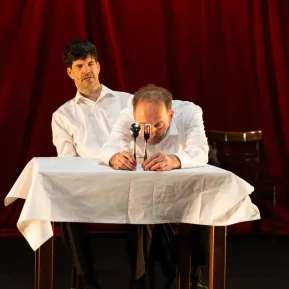 DIE RECHNUNG - Frank Genser, Christoph Schüchner