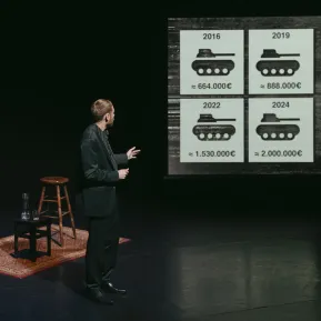 KRIEG UND FRIEDEN – Calle Fuhr