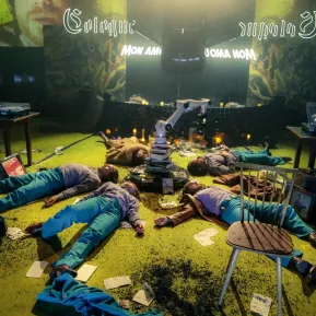 DIE WÖRTER SIND BÖSE – Ensemble und Kameraroboter