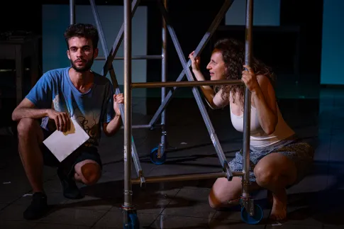 WAR DIARIES – Uri Fahndrich, Nadia Migda