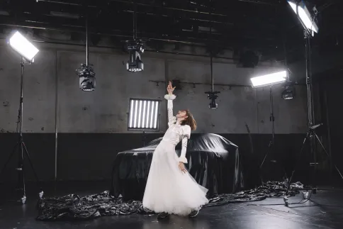 DAS LEIDEN ANDERER BETRACHTEN – Louisa Beck