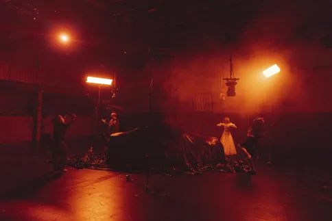 DAS LEIDEN ANDERER BETRACHTEN – Ensemble