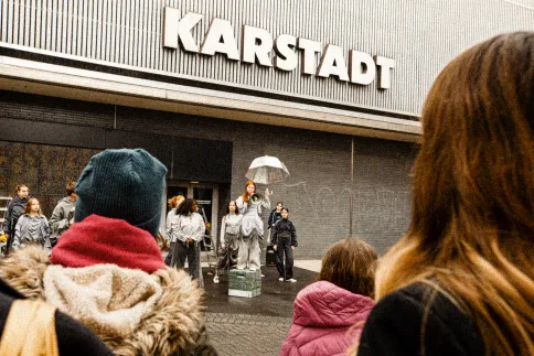 DOWNTOWN PARADISE – POLYLUX