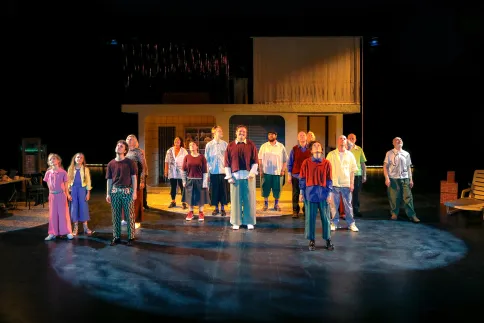 HUNDERT – Stadtensemble