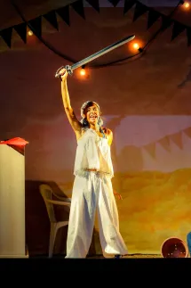 Qué Pasa En La Mancha - Paula Carbonell Spörk
