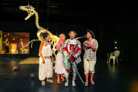 Qué Pasa En La Mancha - Ingo Günther, Paula Carbonell Spörk, Julia Schubert, Bastian Reiber, Sebastian Grünewald