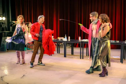 TAG UND NACHT – Claude De Demo, Thomas Dannemann, Paul Grill, Birgit Unterweger