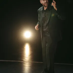 KRIEG UND FRIEDEN – Calle Fuhr