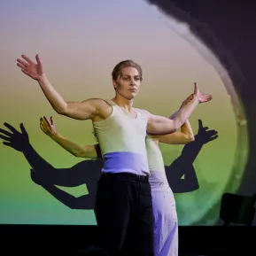 ES IST EIN IRRTUM, DASS DIE TOTEN TOT SIND – Fabian Reichenbach