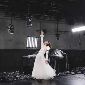 DAS LEIDEN ANDERER BETRACHTEN – Louisa Beck