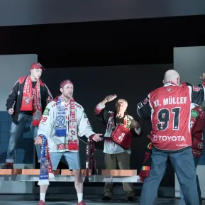 VERGELTUNG – Nikolaus Benda, Statisterie