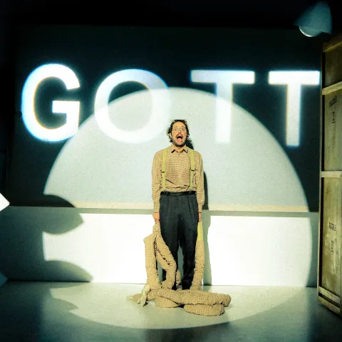 GENESIS - Bastian Reiber